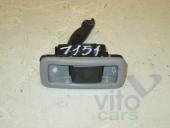 Mitsubishi Pajero/Montero 3 Кнопка люка Mitsubishi Pajero III Кнопка люка 2000-2006 3.8 АКПП б/у запчастина в наявності (розбирання)