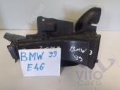 BMW 3-series E46 Воздуховод BMW E46 Воздуховод торпедо 1998-2005 SED 2.5 M52 АКПП б/у запчастина в наявності (розбирання)