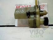 Mazda 3 [BK] Бачок гидроусилителя Mazda3 Бачок гидроусилителя 2002-2009 1.6 Седан МКПП б/у запчастина в наявності (розбирання)