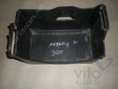 Mitsubishi Pajero/Montero 3 Корпус аккумулятора Mitsubishi Pajero III Поддон аккумулятора 2000-2006 3.2 T/D МКПП б/у запчастина в наявності (розбирання)