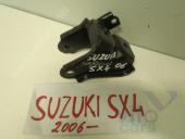 Suzuki SX4 (1) Кронштейн крепления ДВС Suzuki SX4 Кронштейн двигателя правый 2006- 1.6 АКПП б/у запчастина в наявності (розбирання)