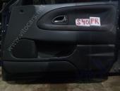 Volvo S40 (1) Обшивка двери передней правой Volvo S40 Обшивка двери передней правой 1995-2001 1.8 МКПП седан б/у запчастина в наявності (розбирання)