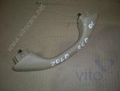 Volvo S60 (1) Ручка внутренняя потолочная Volvo S60 Ручка внутренняя потолочная 2000-2009 2.0 Turbo АКПП седан б/у запчастина в наявності (розбирання)