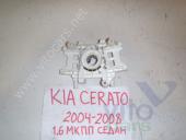 KIA Cerato 1 Кронштейн Kia Cerato Опорный кронштейн 2004-2008 1.6 МКПП Седан б/у запчастина в наявності (розбирання)