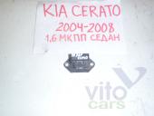 KIA Cerato 1 Датчик ускорения Kia Cerato Датчик ускорения 2004-2008 1.6 МКПП Седан б/у запчастина в наявності (розбирання)