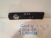 Volkswagen Golf 5 Кожух двигателя (накладка, крышка на двигатель) VW Golf V Накладка двигателя (декоративная) 2004-2009 1.4 МКПП Хетчбек 3D б/у запчастина в наявності (розбирання)