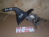 Mazda 3 [BL] Рычаг стояночного тормоза Mazda3 Рычаг стояночного тормоза 2009-2013 1.6 5D АКПП б/у запчастина в наявності (розбирання)