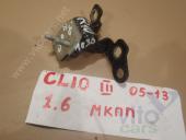 Renault Clio 3 Петля двери Renault Clio III Петля двери 1.6 МКПП 2005-2013 б/у запчастина в наявності (розбирання)