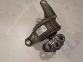 Opel Astra H Опора двигателя Opel Astra H Опора двигателя правая 2004-2010 1.8 МКПП 3D GTS б/у запчастина в наявності (розбирання)