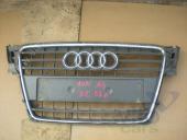 Audi A4 [B7] Решетка радиатора Audi A4 B7 Решетка радиатора 2007- б/у запчастина в наявності (розбирання)