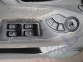 Hyundai Santa Fe 1 (SM) Кнопка стеклоподъемника передняя левая (блок)  б/у запчастина в наявності (розбирання)