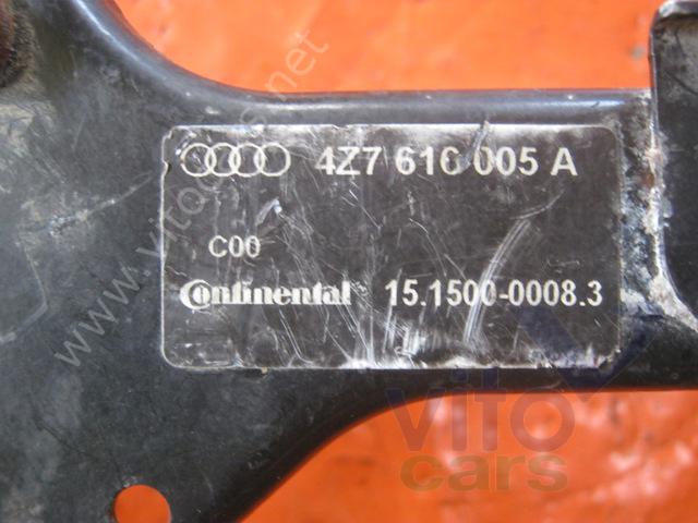 Кронштейн Audi Allroad quattro (1) [4BH C5] (с разборки)