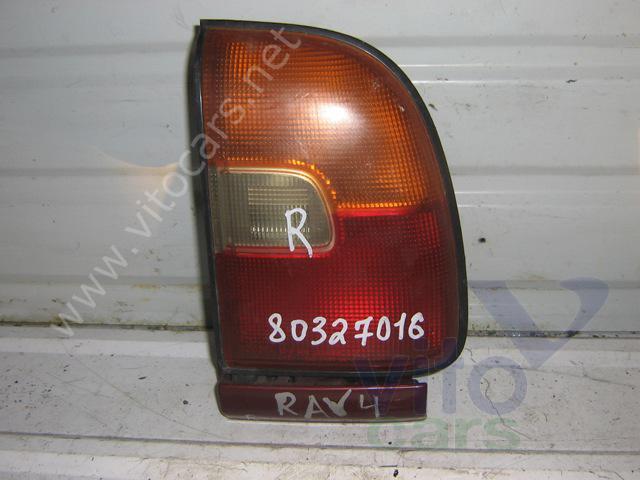 Фонарь правый Toyota RAV 4 (1) (с разборки)