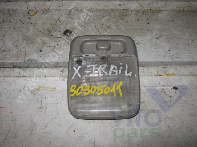 Плафон салонный Nissan X-Trail 1 (T30) (с разборки)