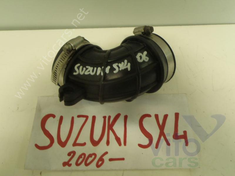 Патрубок воздушного фильтра Suzuki SX4 (1) (с разборки)