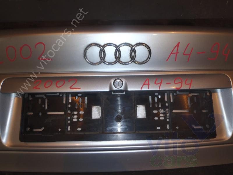 Накладка на крышку багажника Audi A4 [B5] (с разборки)