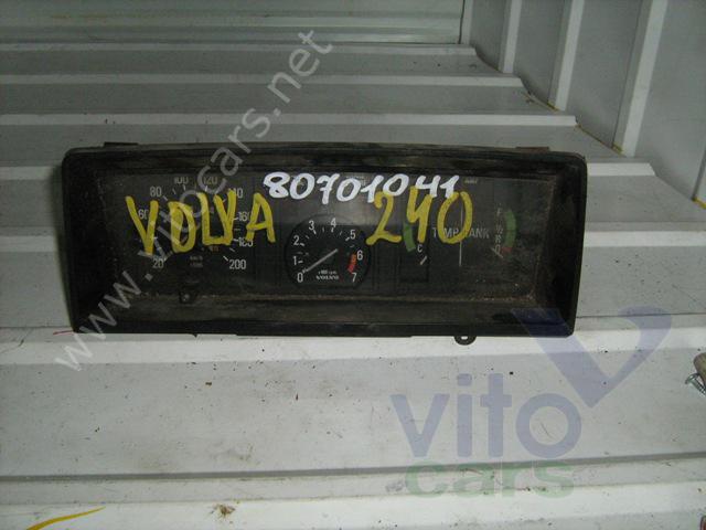 Панель приборов Volvo 240/260 (с разборки)