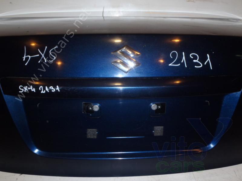 Накладка на крышку багажника Suzuki SX4 (1) (с разборки)