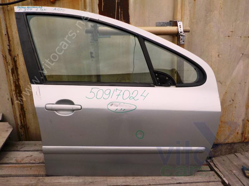 Дверь передняя правая Peugeot 307 (с разборки)