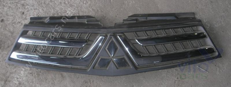 Решетка радиатора Mitsubishi L200 (4)[KB] (с разборки)