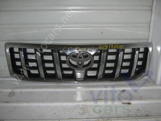 Решетка радиатора Toyota Land Cruiser 120 (PRADO) (с разборки)