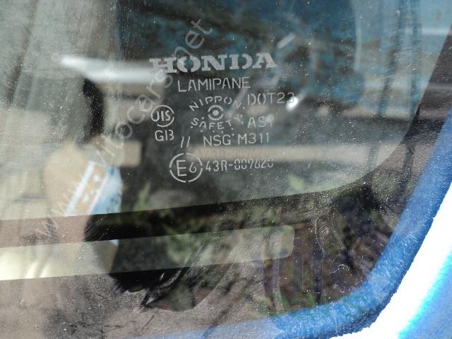 Стекло лобовое (ветровое) Honda Jazz 1 (с разборки)