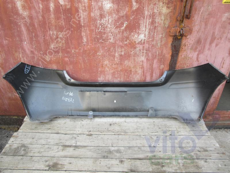 Бампер задний Toyota Yaris 2 (с разборки)