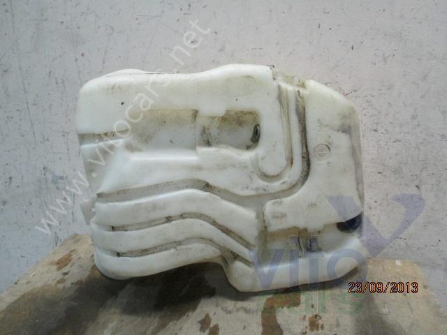 Бачок омывателя лобового стекла Nissan Qashqai (J10) (с разборки)