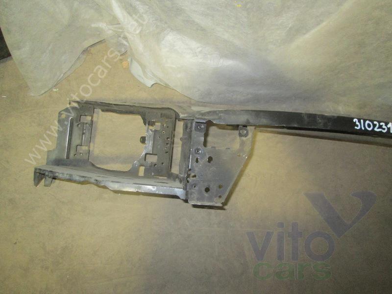 Панель передняя (телевизор) Volvo XC-70 Cross Country (2) (с разборки)