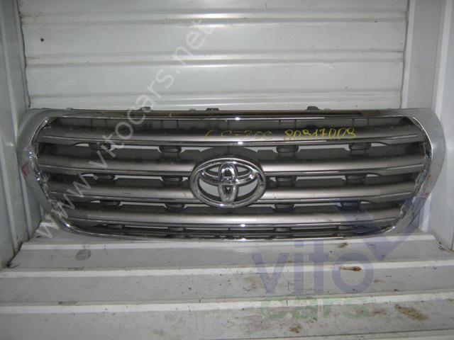 Решетка радиатора Toyota Land Cruiser 200 (с разборки)