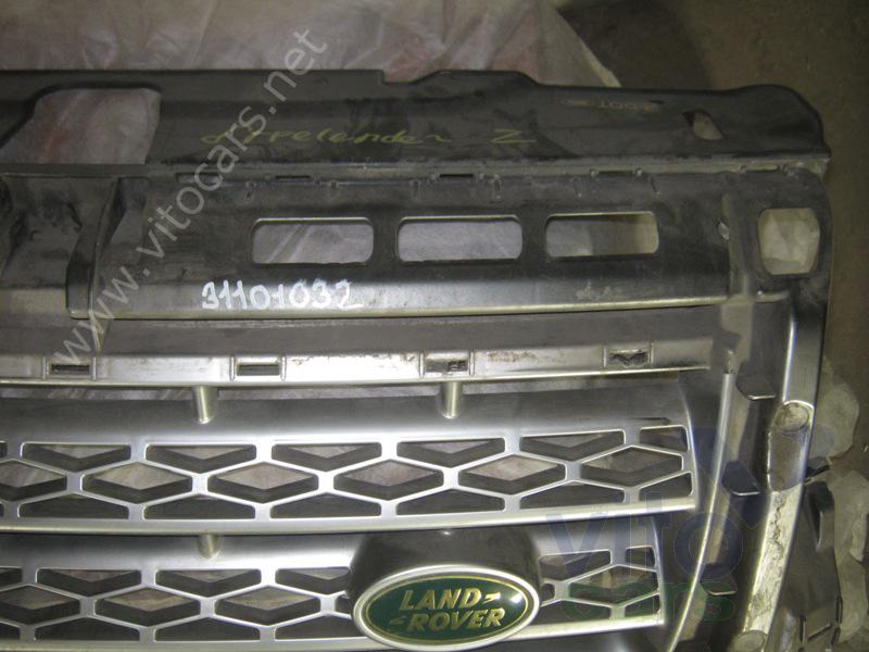 Решетка радиатора Land Rover Freelander 2 (с разборки)