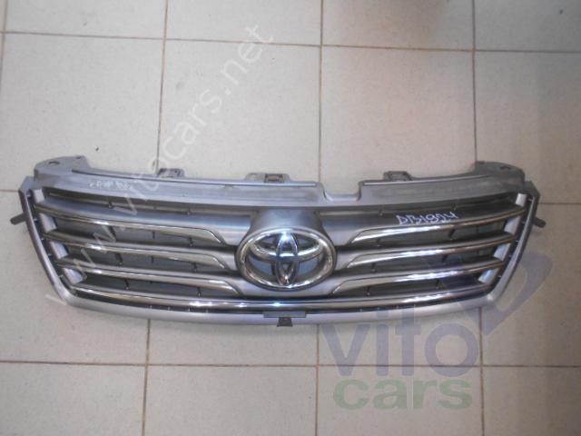 Решетка радиатора Toyota RAV 4 (3) (с разборки)