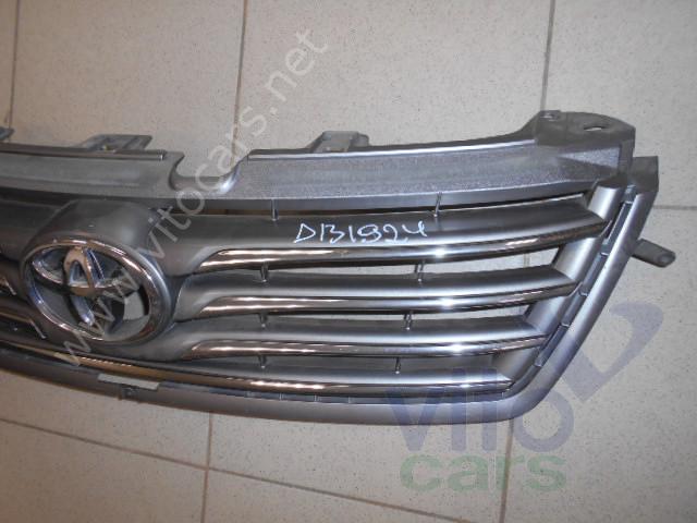 Решетка радиатора Toyota RAV 4 (3) (с разборки)