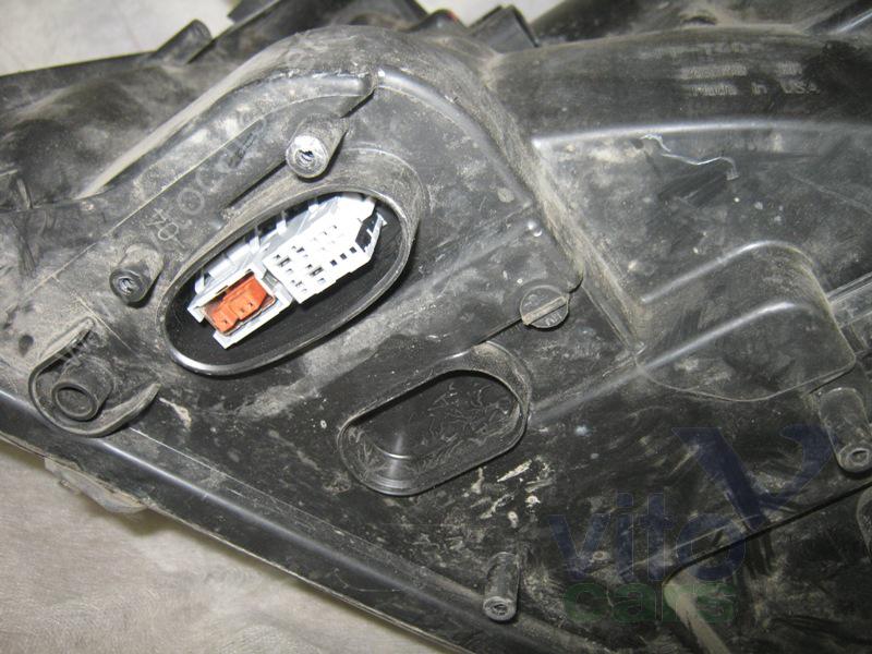 Фара правая Mercedes GL-klasse (X164) (с разборки)