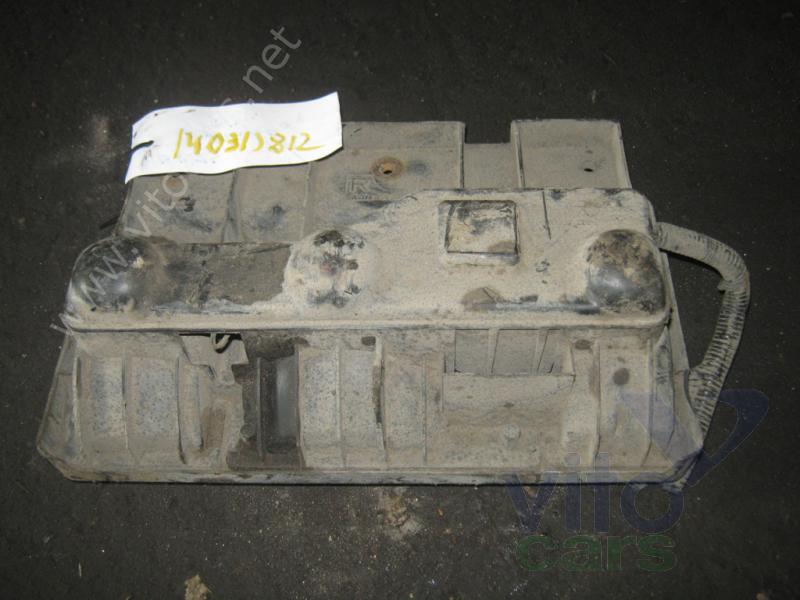 Фонарь правый Isuzu NQR 75P (с разборки)