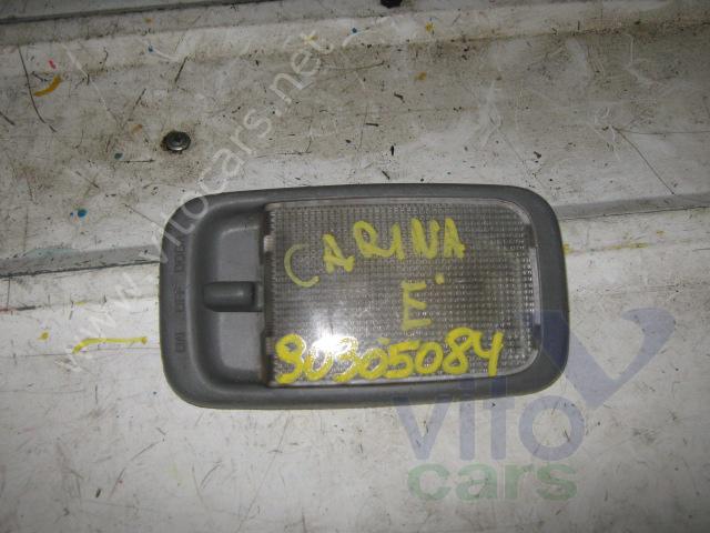 Плафон салонный Toyota Carina.E (T190) (с разборки)