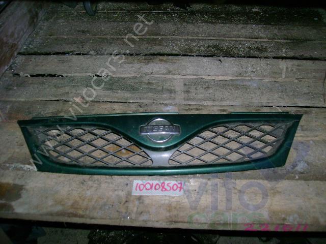 Решетка радиатора Nissan Almera 15 (с разборки)