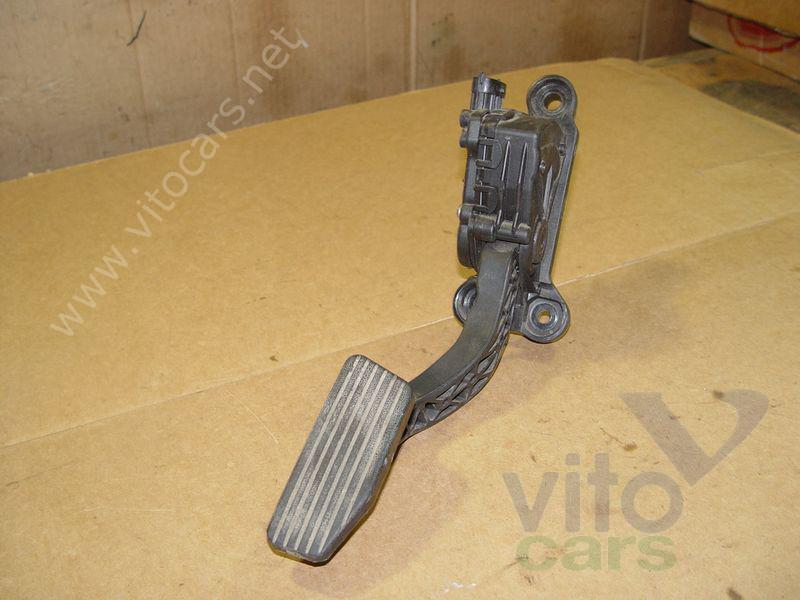 Педаль газа KIA Sportage 2 (с разборки)