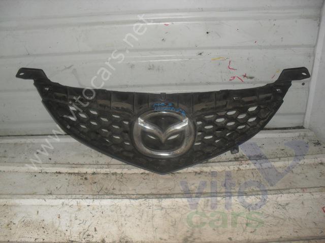 Решетка радиатора Mazda 3 [BK] (с разборки)